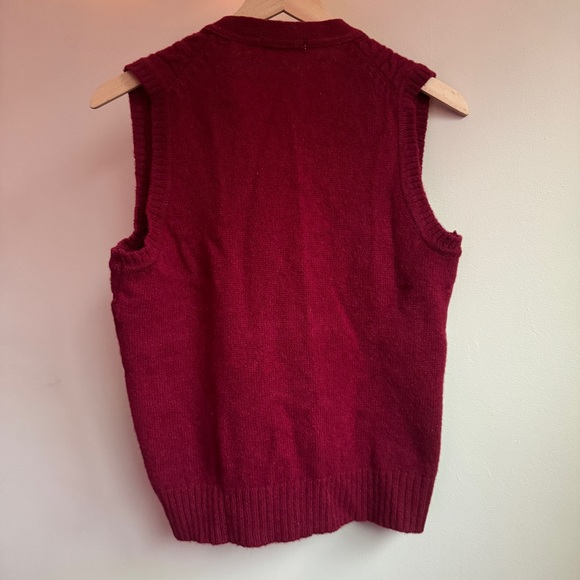 🎄100% Wool Vintage Burgundy Sweater Vest - Picture 6 of 6